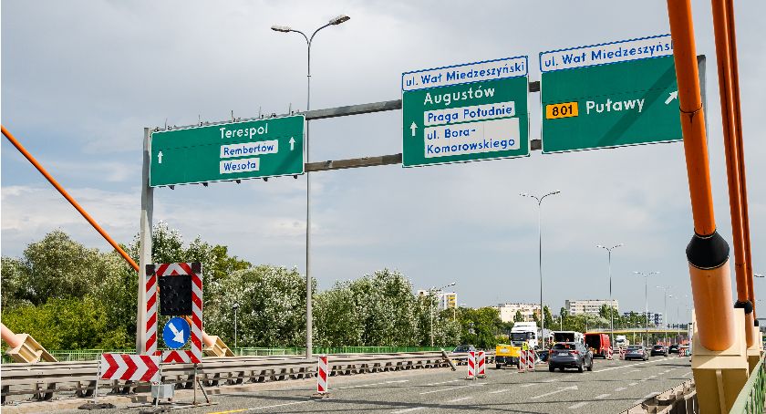 utrudnienia w kierunku Rembertowa